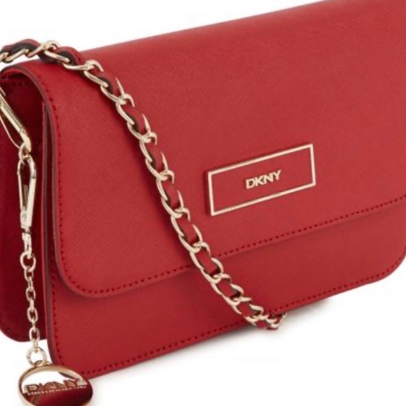 🛍 DKNY Saffiano Leather Small Flat Crossbody - Picture 3 of 4